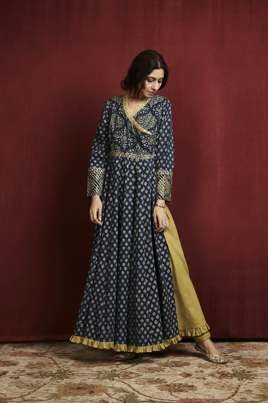 Neelya Anarkali Set