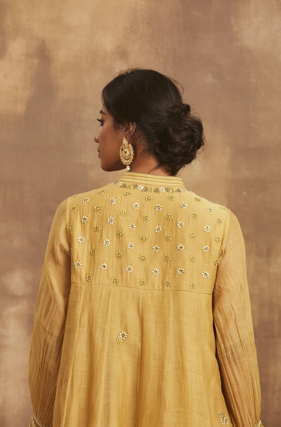 devika anarkali set