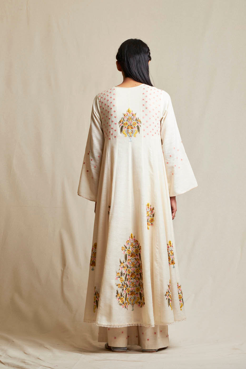 Nuwwar Anarkali Set