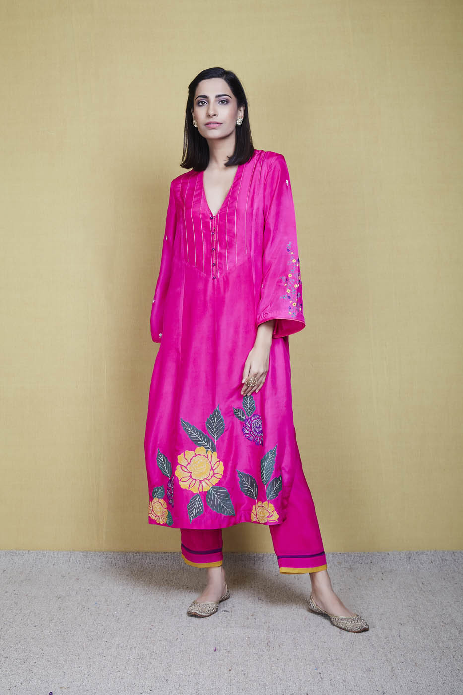 Pallavi Kurta Set