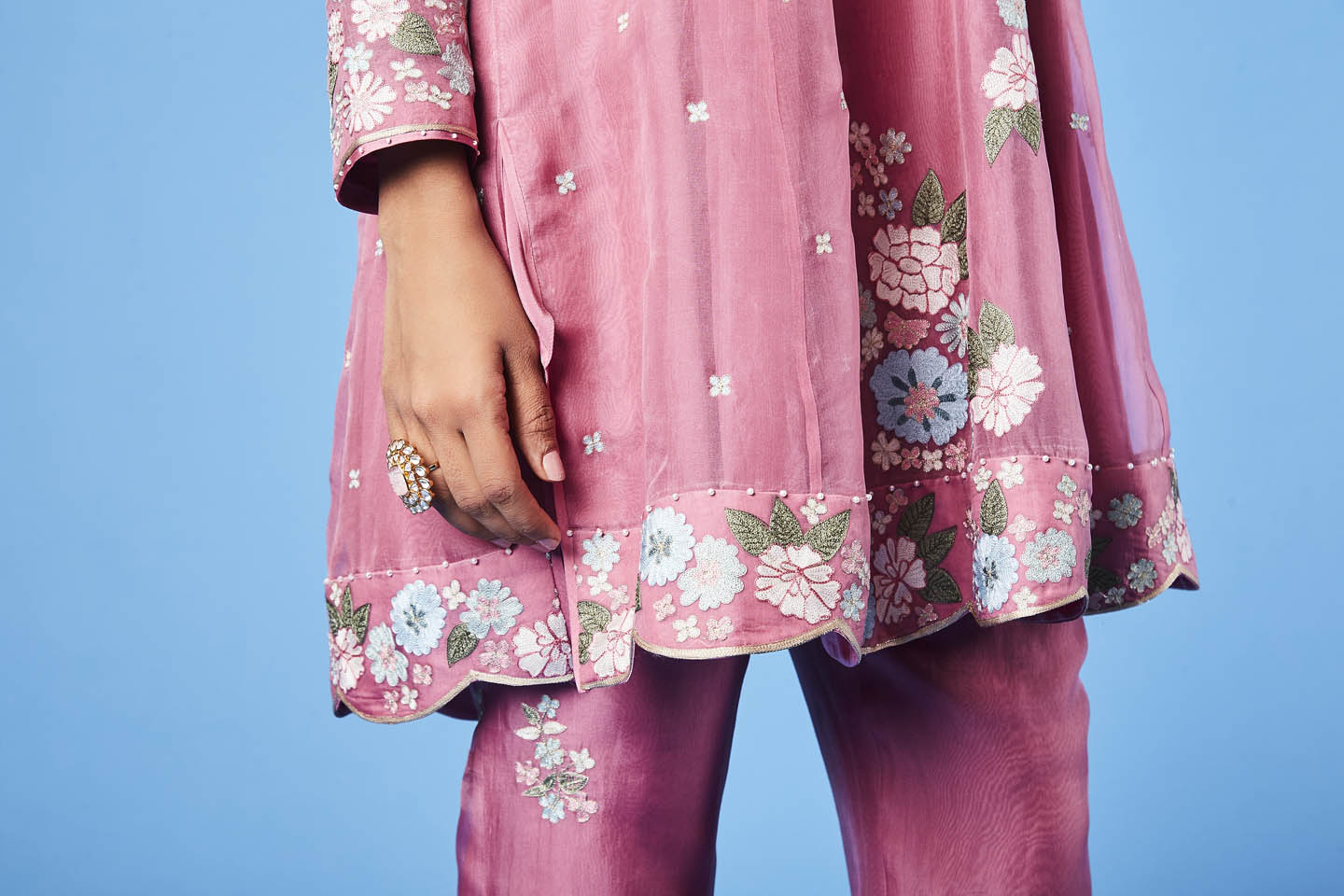 Nora Kurta Set