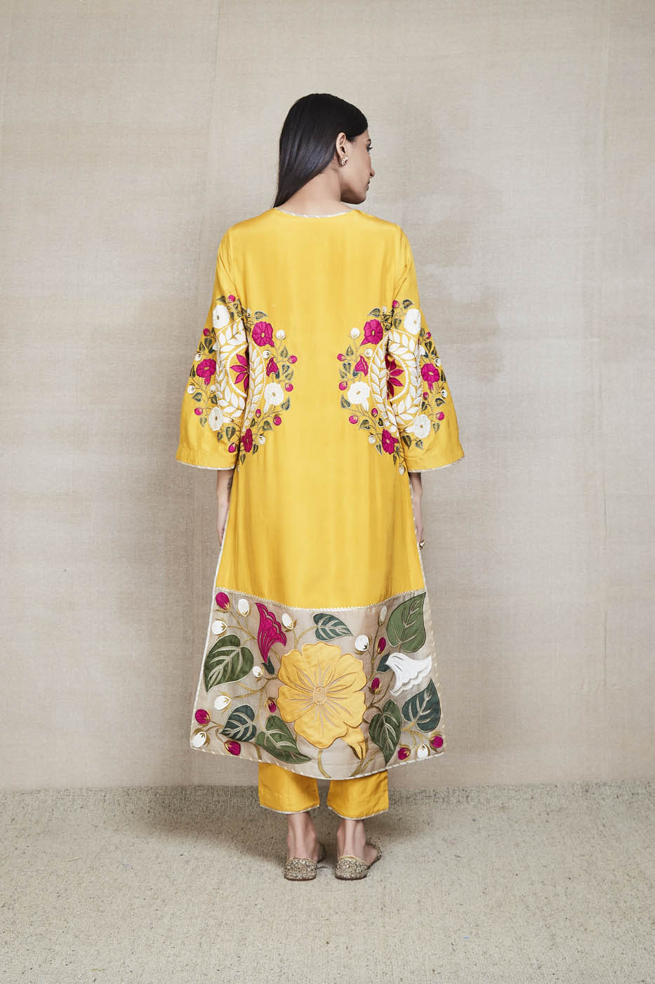 Chandra Kurta Set