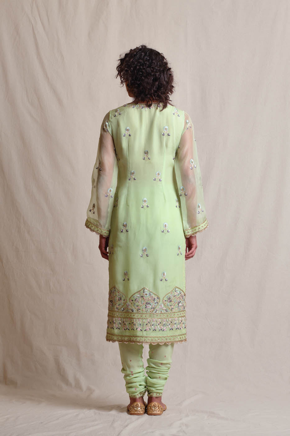 Qamara Kurta Set
