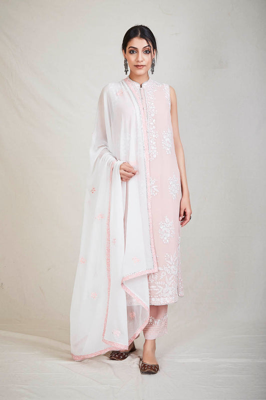 nura kurta set