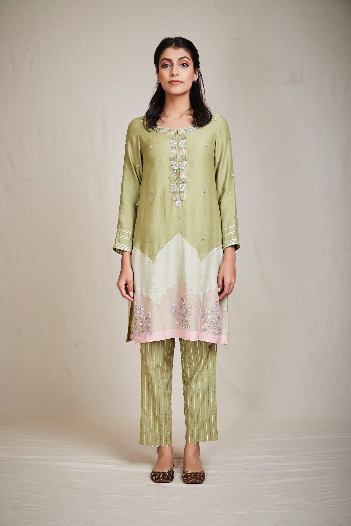 Mehnaaz Kurta Set