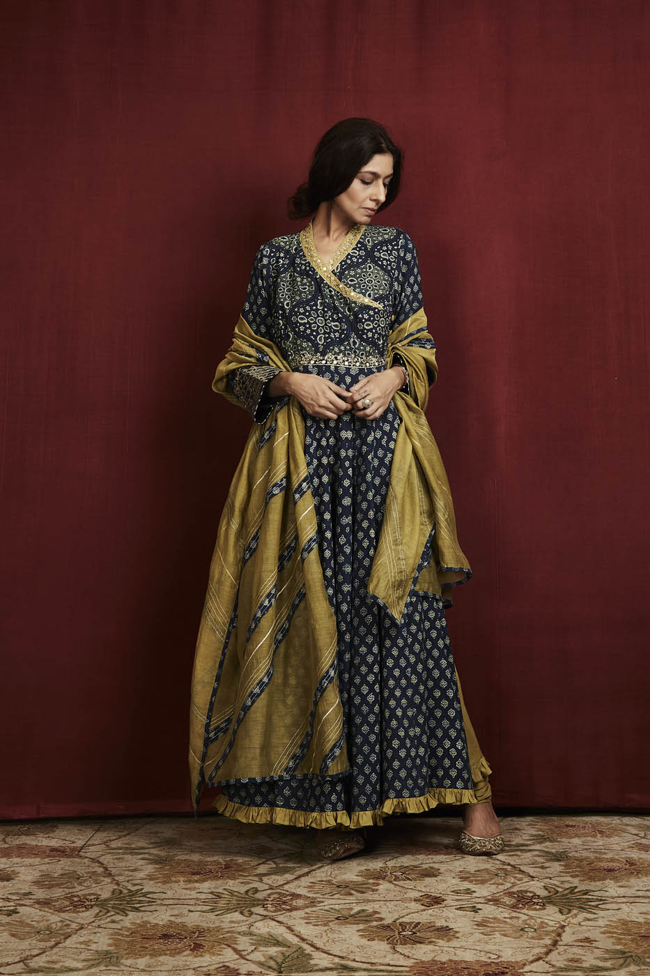 Neelya Anarkali Set