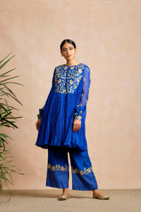 Nili Anarkali Set