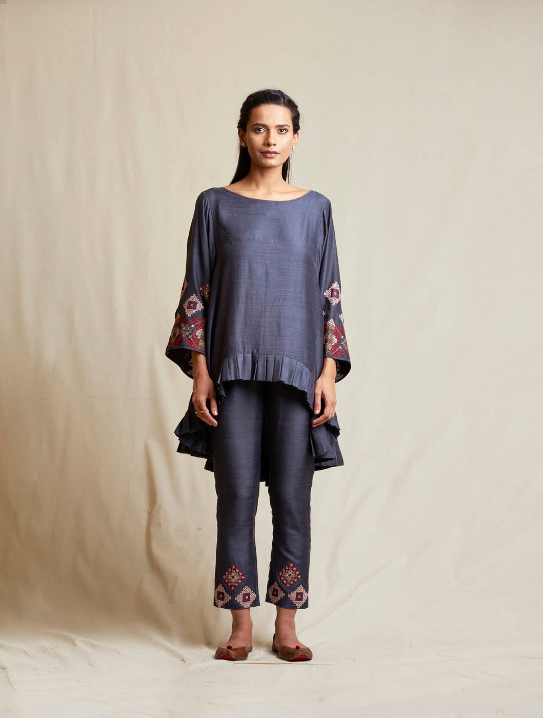 Yalina Tunic Set