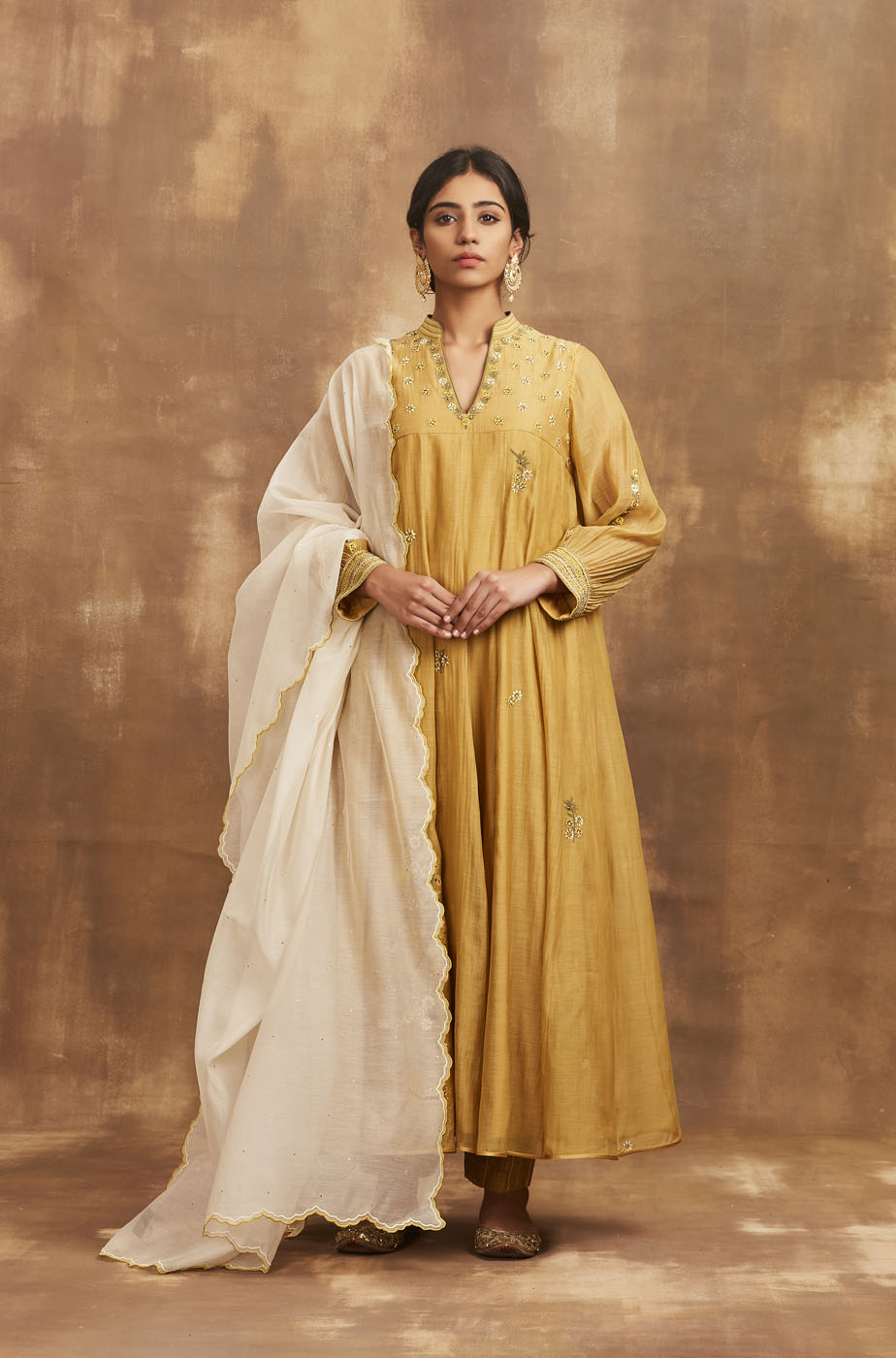 devika anarkali set