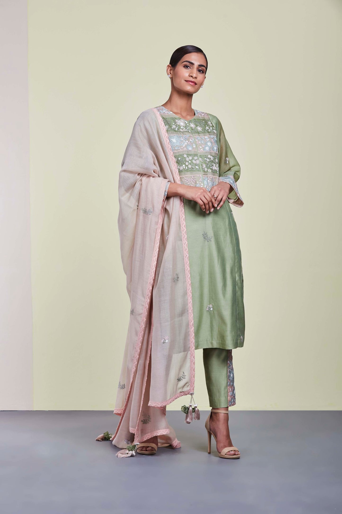 Lovable Kurta Set