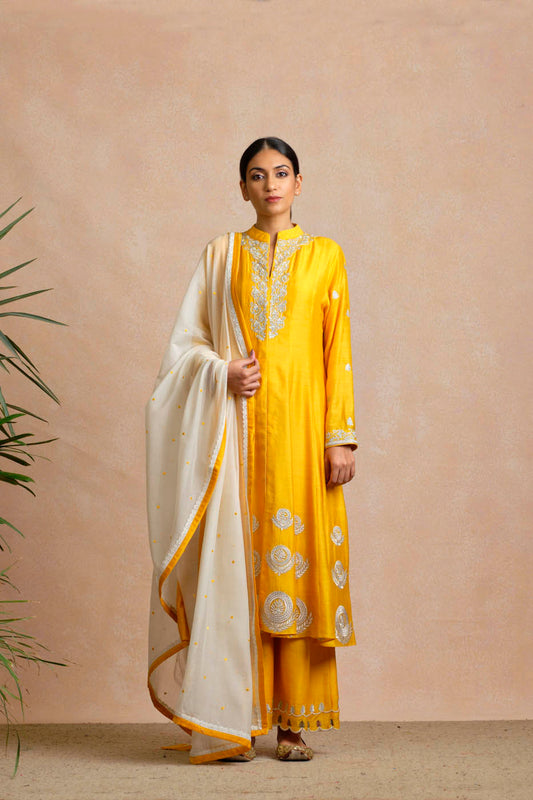 Mahi Kurta Set