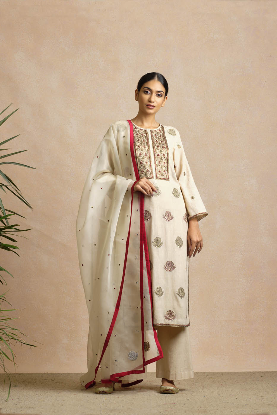 Kautik Kurta Set