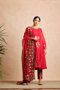 Suvarna Kurta Set