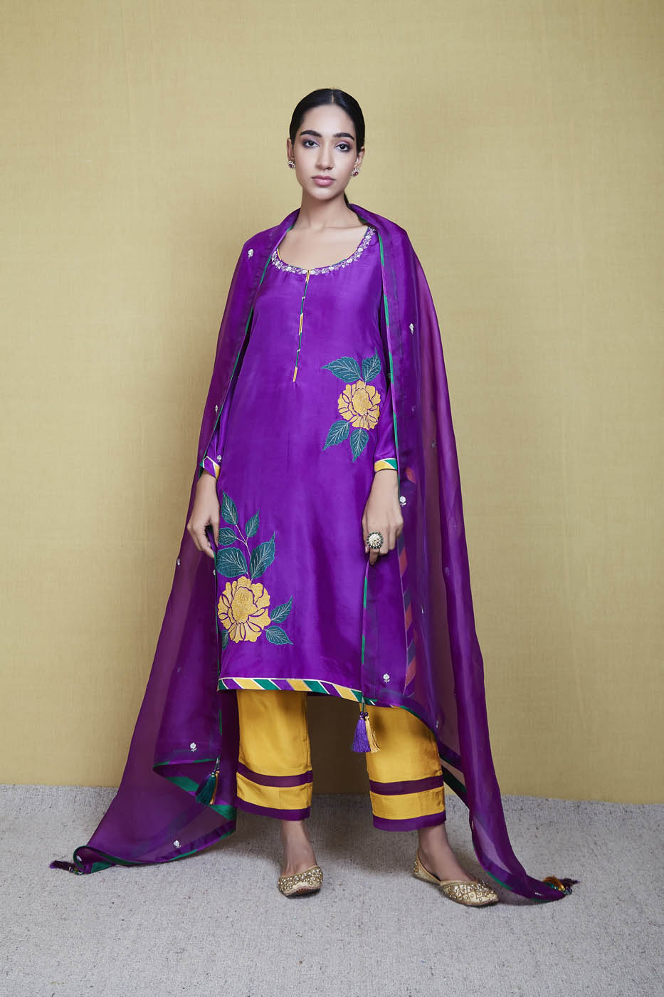 Phool Kurta Set