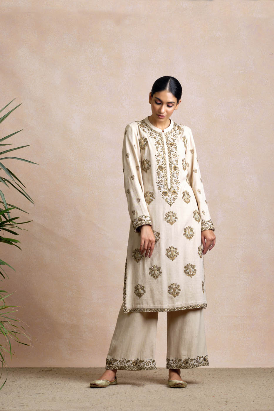 Ila Kurta Set
