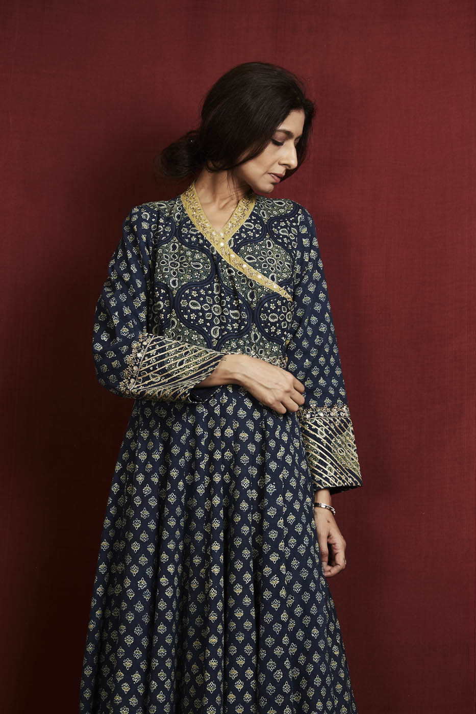 Neelya Anarkali Set