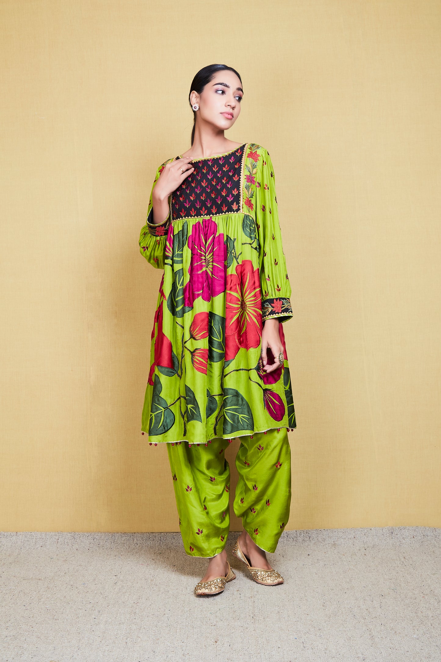 Guncha Kurta Set