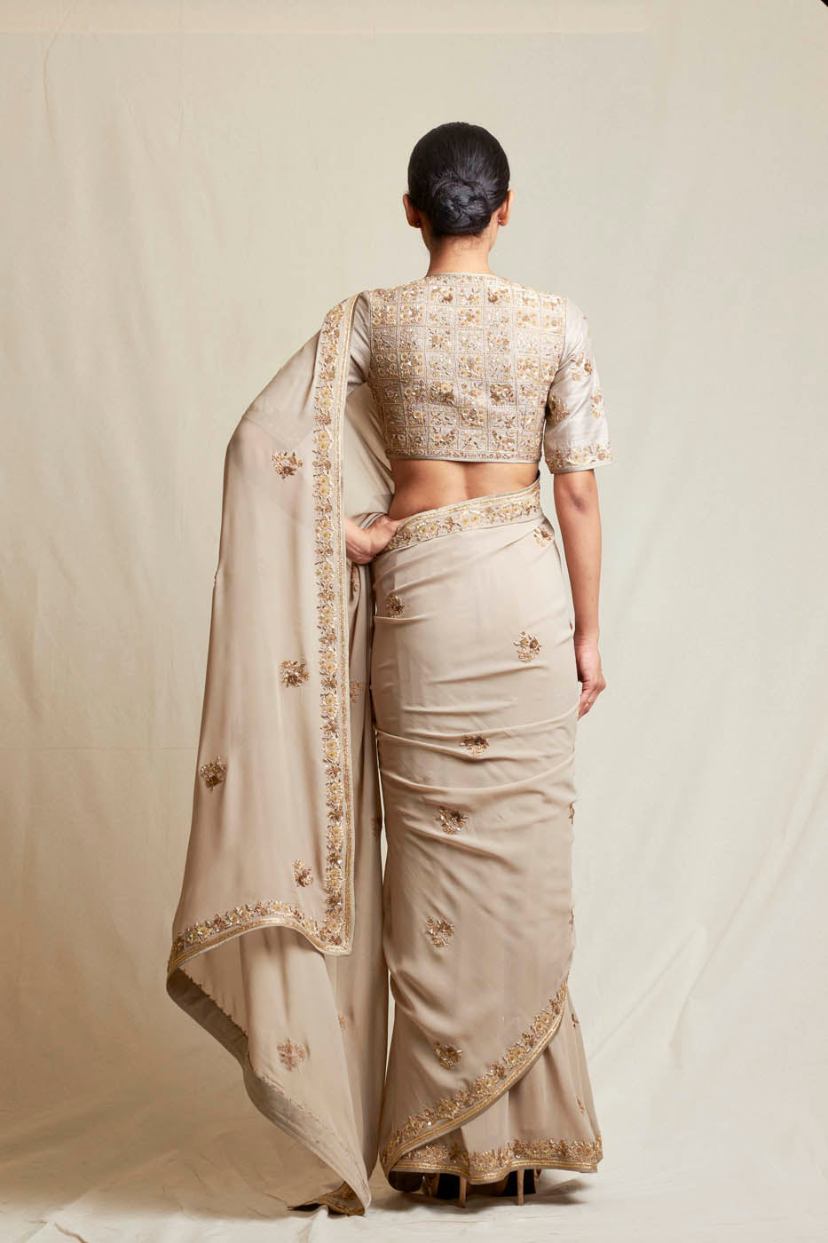 Naghmah Saree Set
