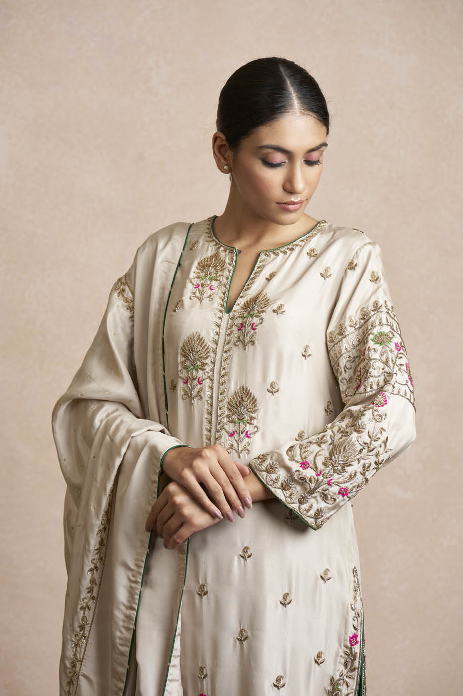 Paawani Kurta Set