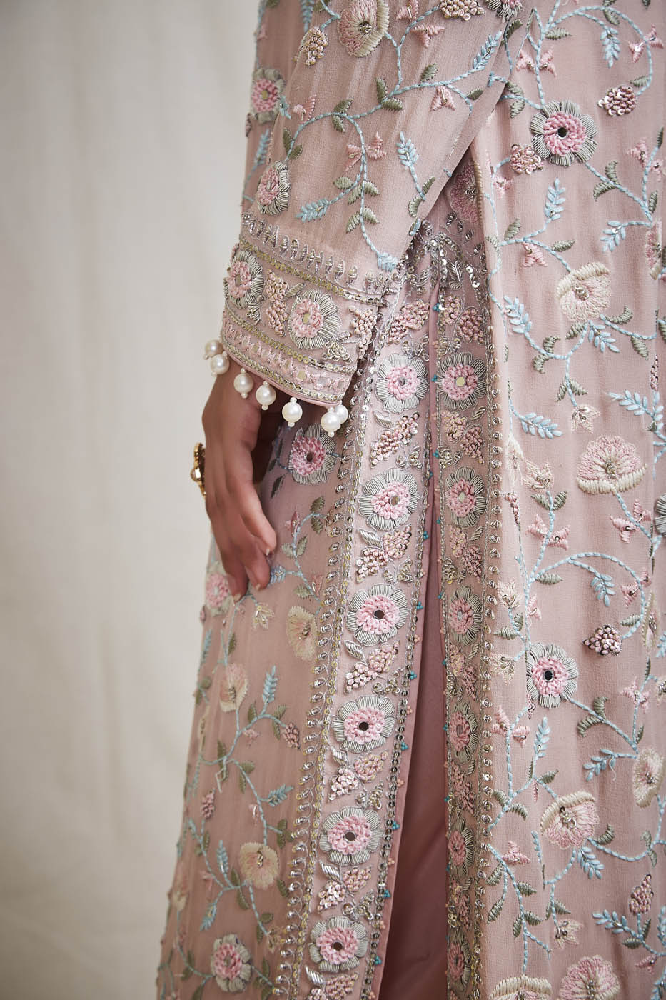 Gulafsha Kurta Set
