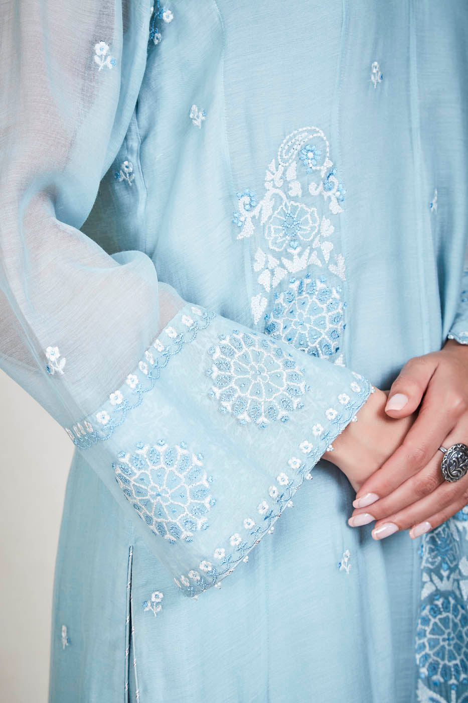 Atifa Kurta Set