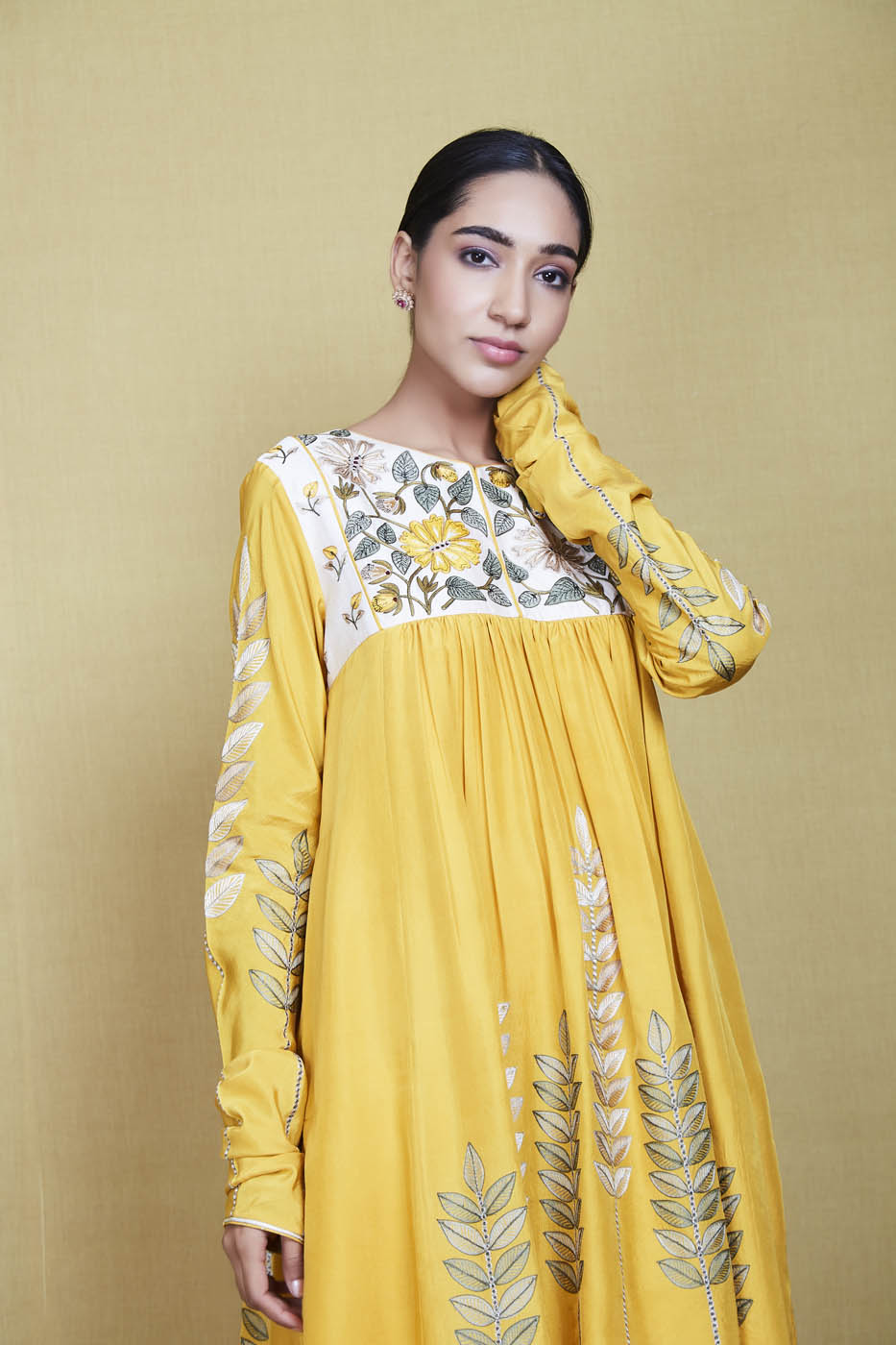 Charvi Kurta Set