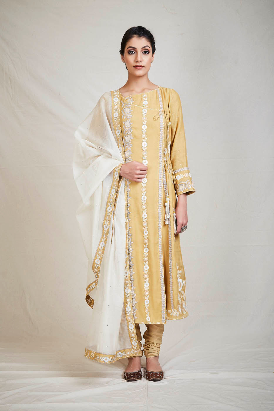 Falak Kurta Set