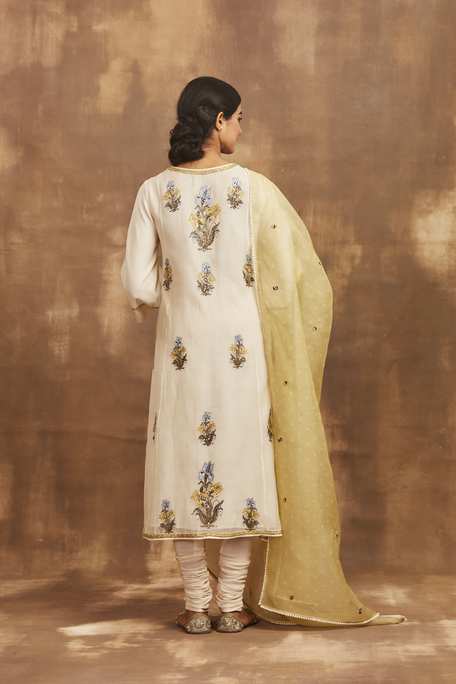 Gulachin Kurta Set