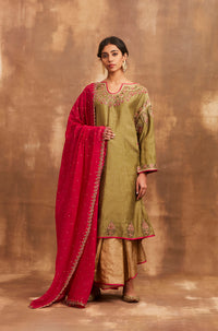 kumdani kurta set