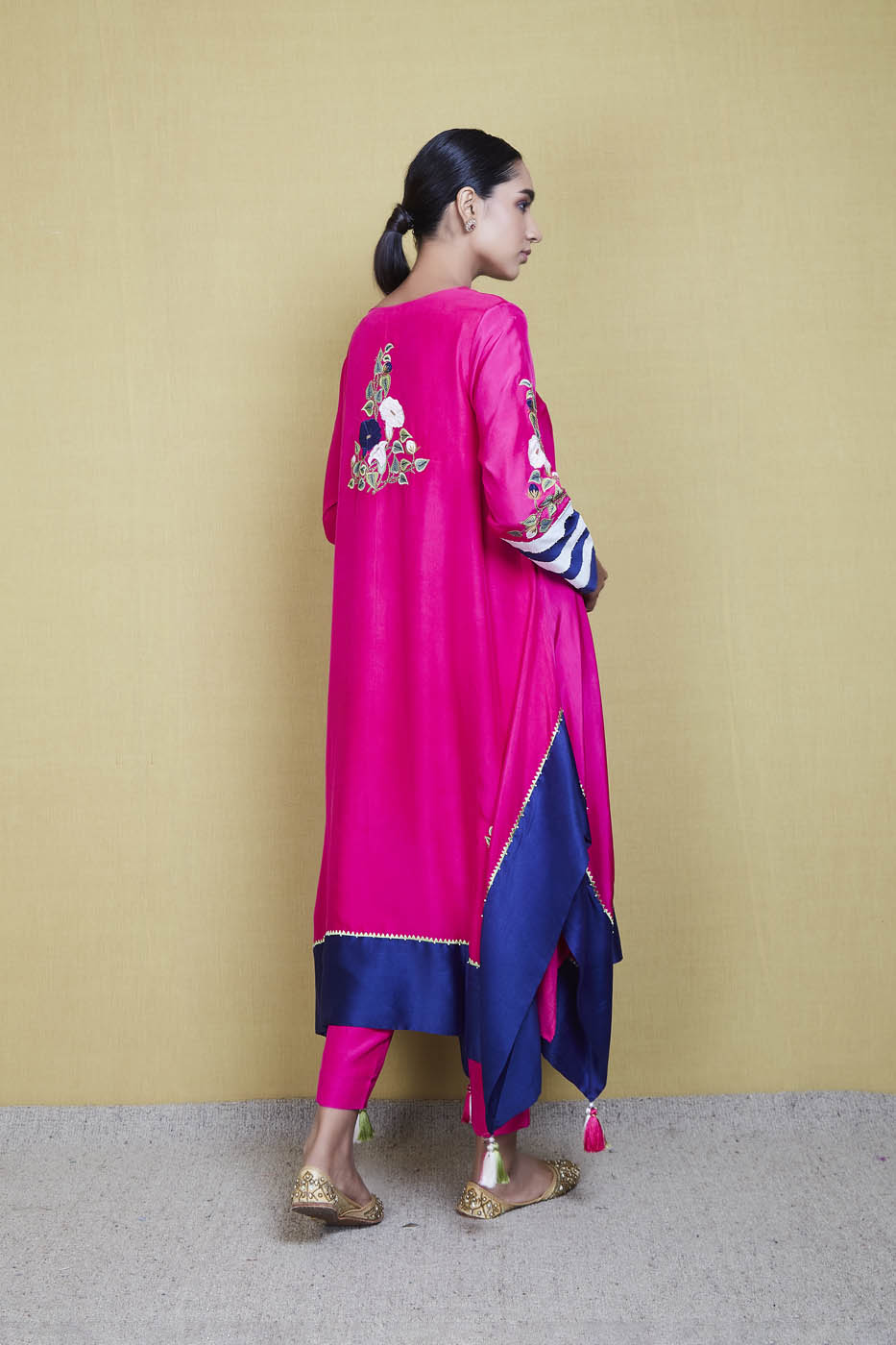 Chadna Kurta Set