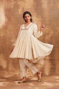 shuddhi anarkali set