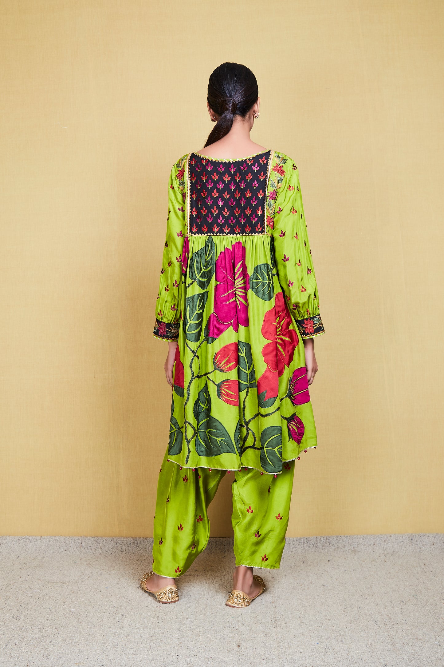 Guncha Kurta Set