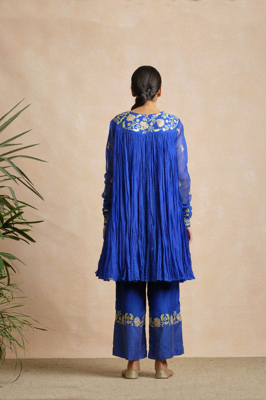 Nili Anarkali Set
