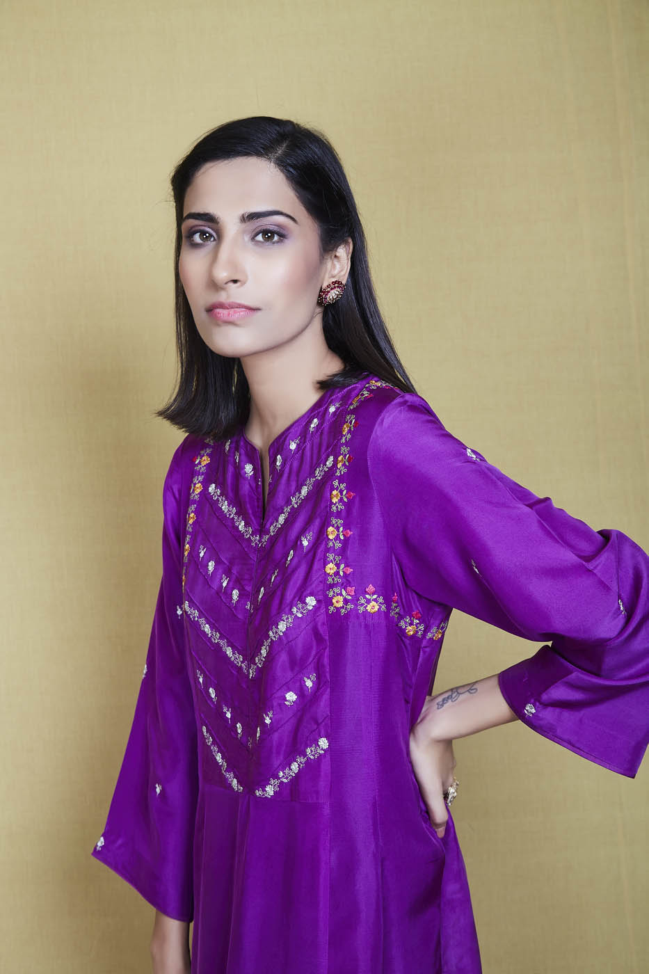 muskaan purple kurta set
