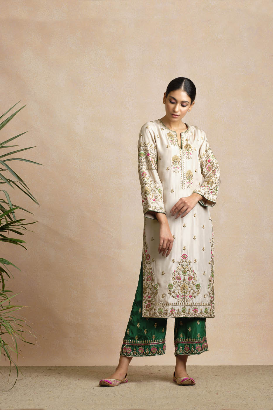 Paawani Kurta Set