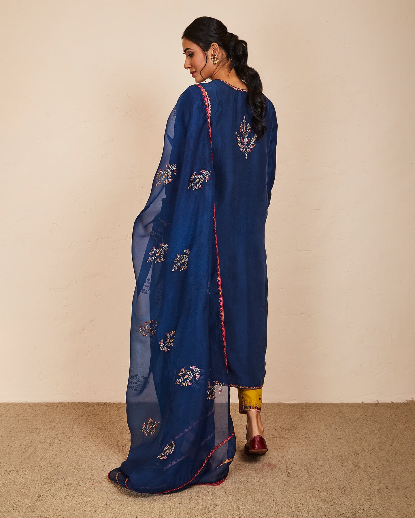 Gamini Kurta Set