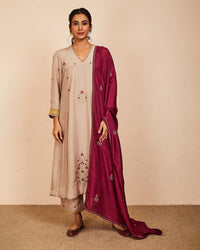 kavya kurta set beige