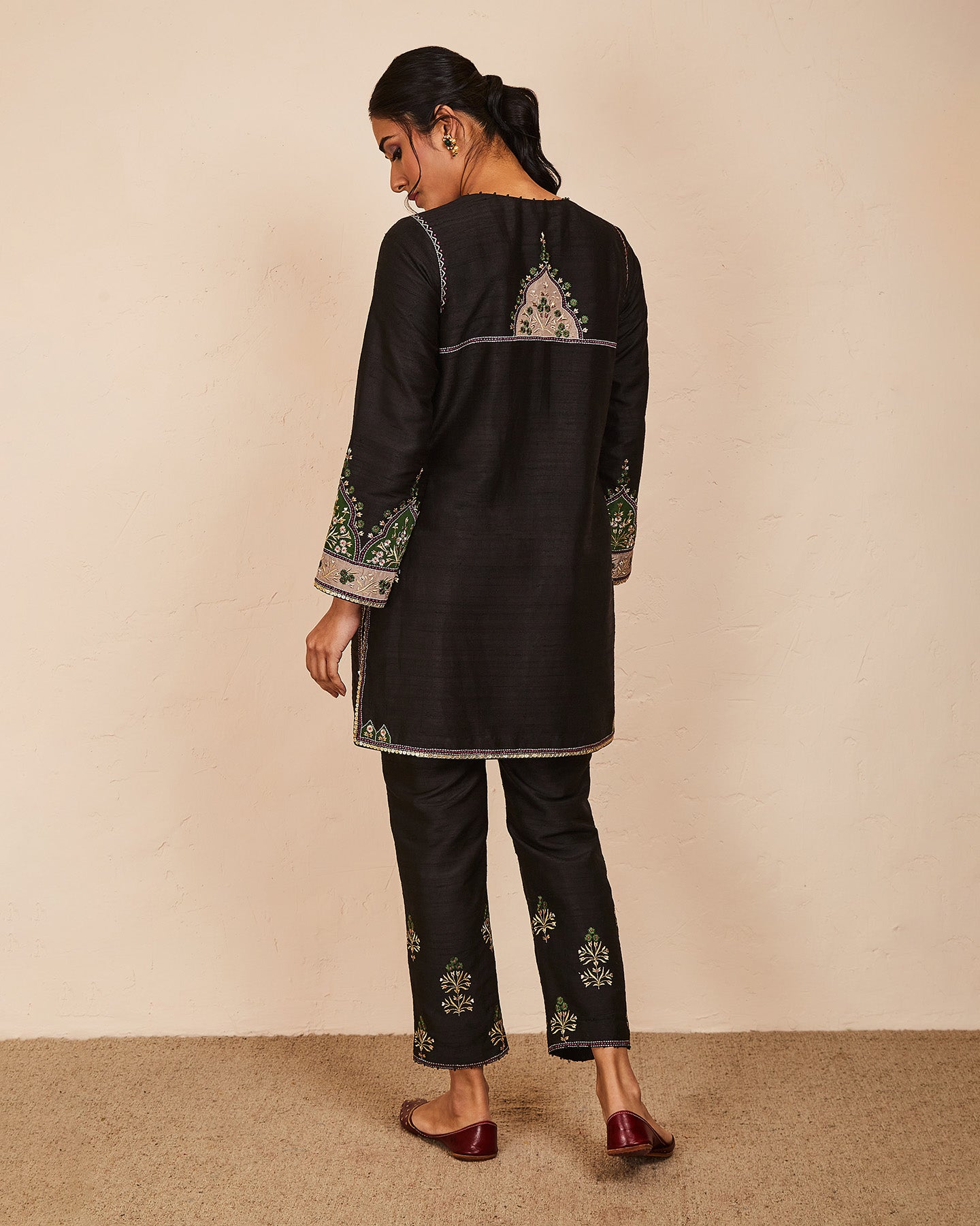 Isha Kurta Set