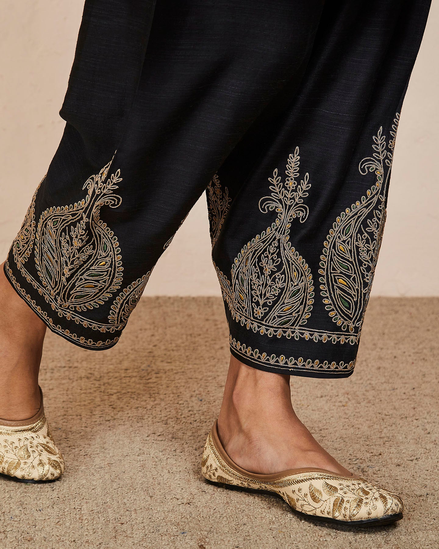 Nimisha Anarkali Set