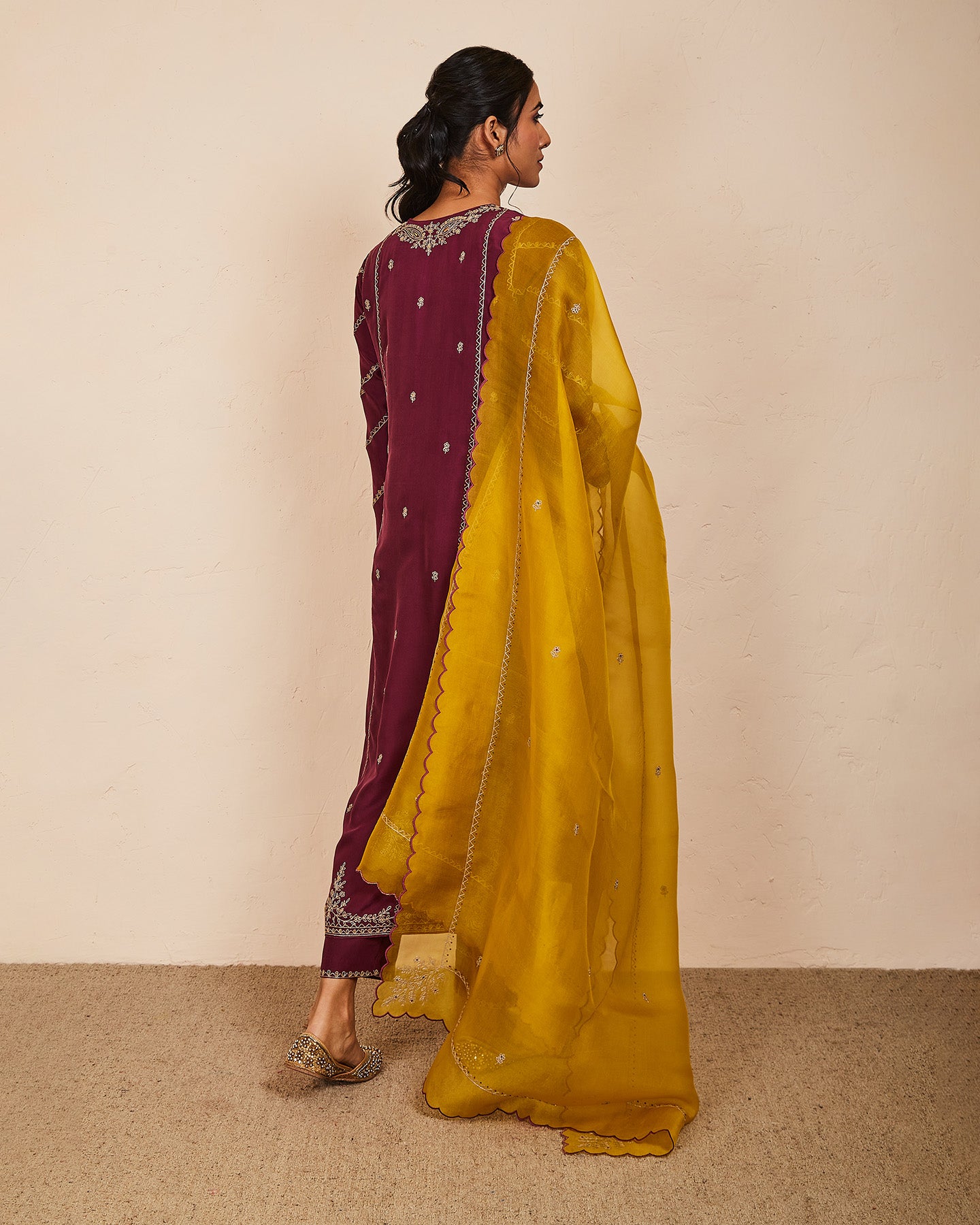 Niva Kurta Set