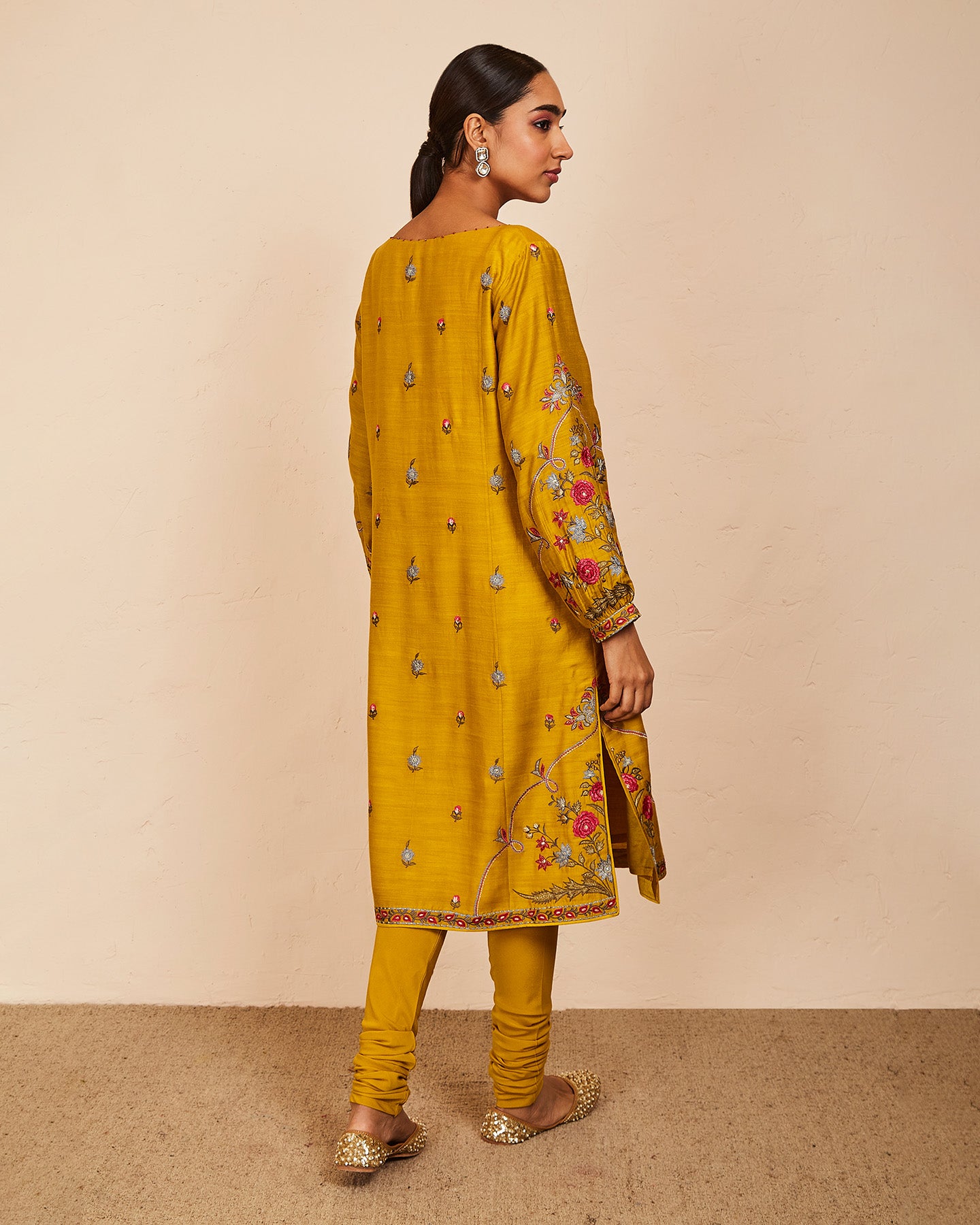 Ardita Kurta Set