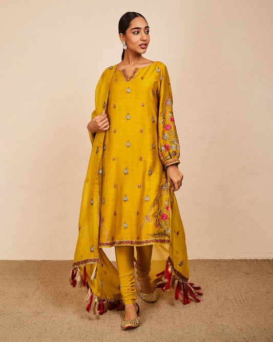 ardita kurta set mustard