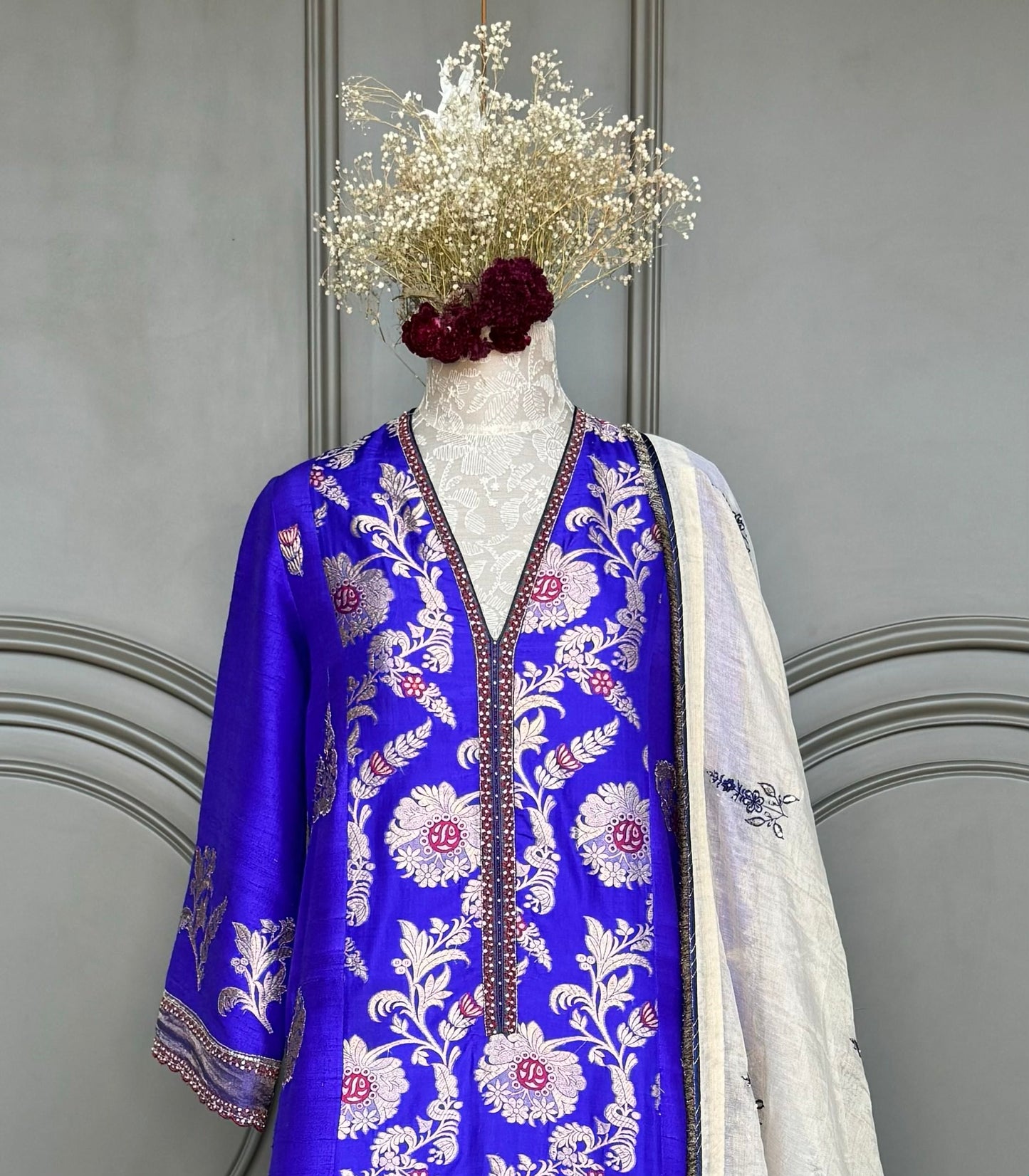 Jeevika Kurta Set