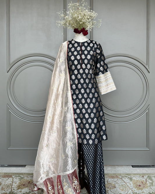sitara kurta set