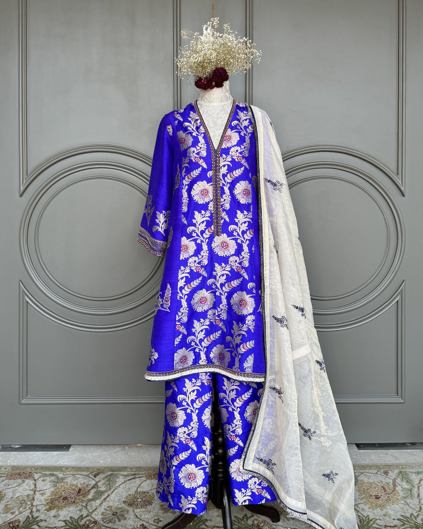 Jeevika Kurta Set