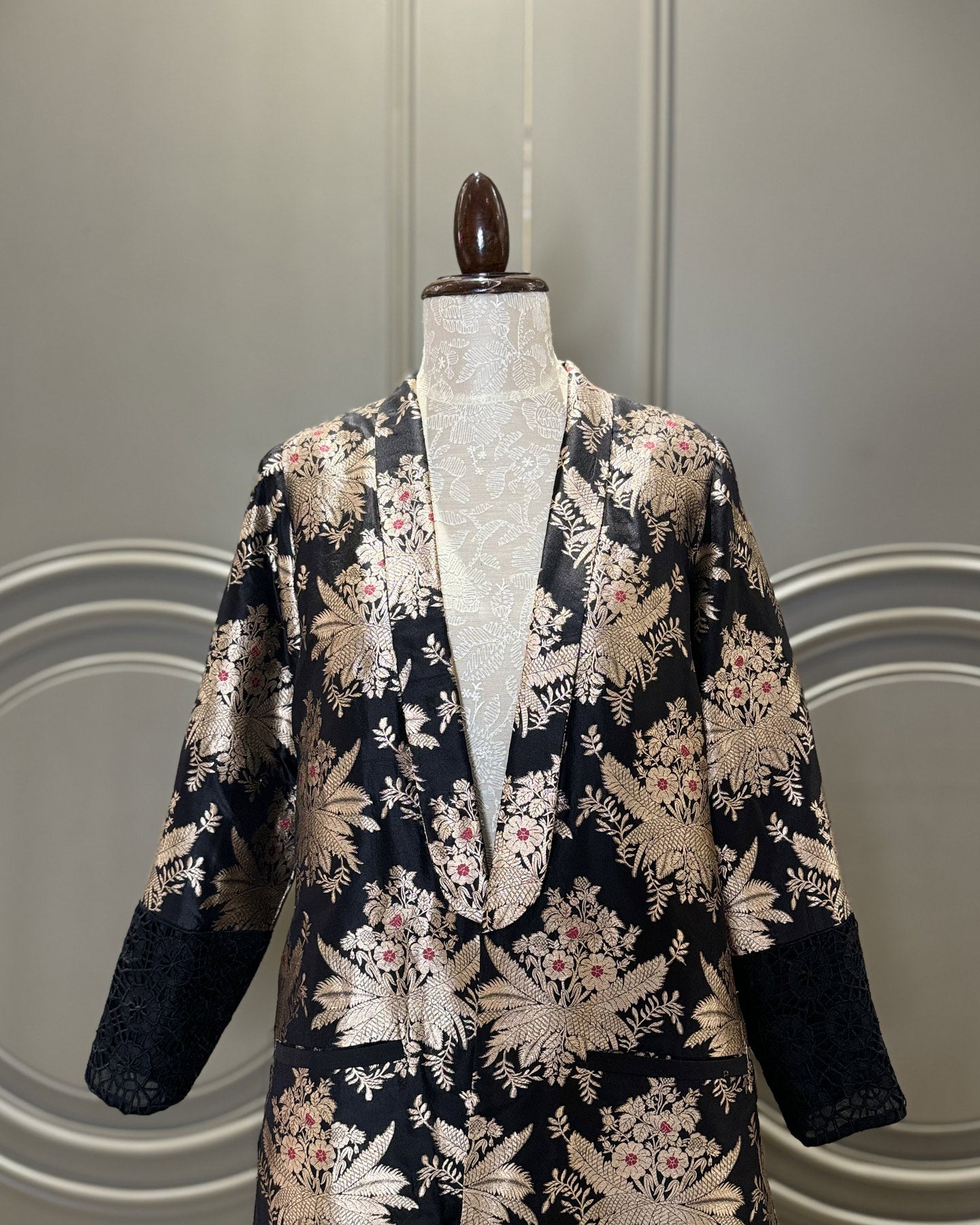 adhira jacket set