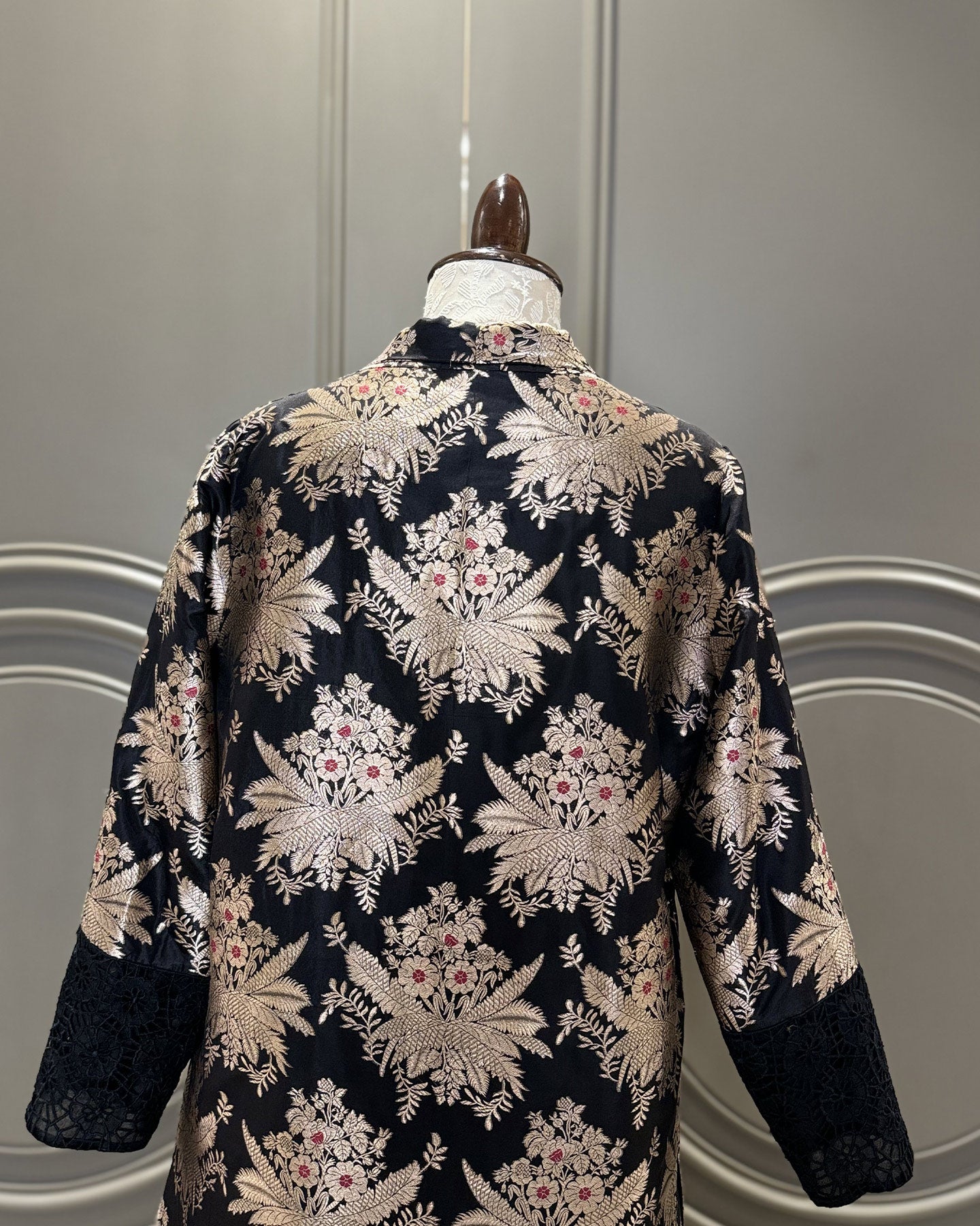 adhira jacket set