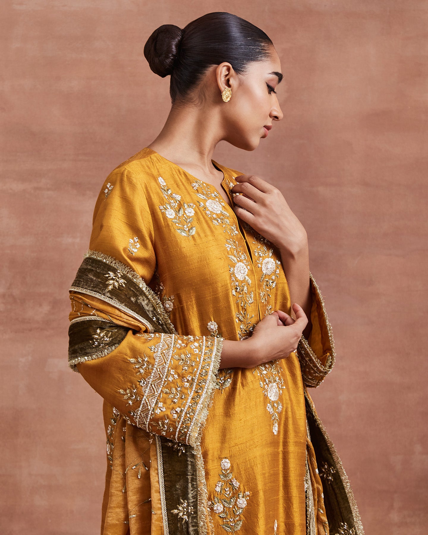 adah kurta set ochre