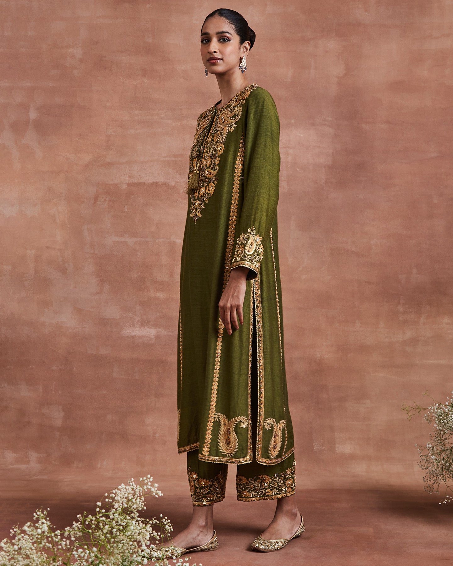 veda kurta set olive beige