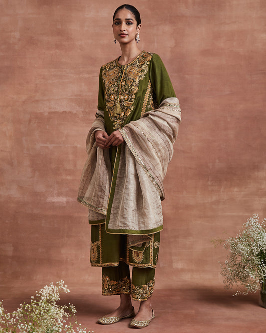 veda kurta set olive beige